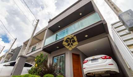 Excelente Oportunidade: Casa Com 3 Quartos e Área Gourmet no Terraço à venda por R$ 740.000 - Umbará - Curitiba/PR