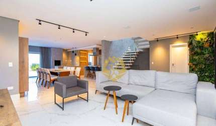 Casa com 3 dormitórios à venda, 347 m² por R$ 2.500.000,00 - Santa Cândida - Curitiba/PR