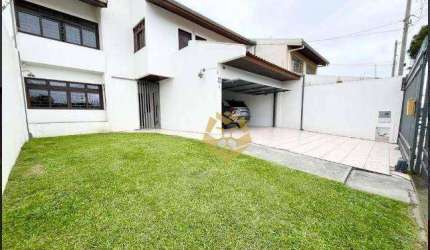 Sobrado com 4 dormitórios para alugar, 235 m² por R$ 4.533,00/mês - Xaxim - Curitiba/PR