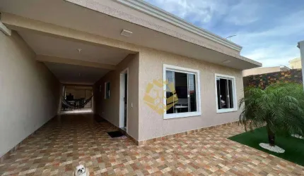 Belíssima casa com piscina à venda no Pinheirinho – Curitiba/PR