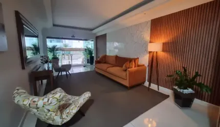 3 Dormitórios 2 vagas privativas 100 metros do Mar