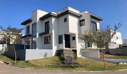 Residencial Granja Anita - Sobrado Alto Padrão á venda no condomínio Granja Anita, no bairro Jardim São Pedro em Mogi das Cruzes.