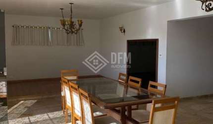 Sobrado à venda no bairro Vila Sud Menuci, com 3 dormitórios, sendo 1 suíte.
