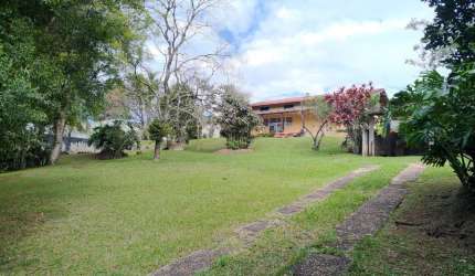 Chácara / sítio com 4 quartos à venda na Estrada dos Parecis, --, Jardim Estância Brasil, Atibaia, 658 m2 por R$ 900.000