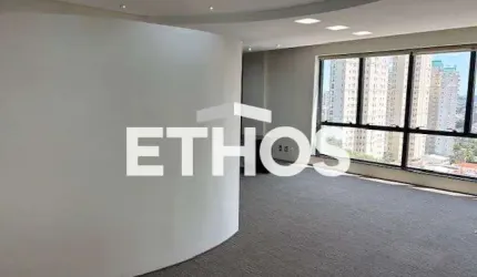Sala Comercial de 500m2, alto padrao para alugar no bairro Anhangabau em Jundiai