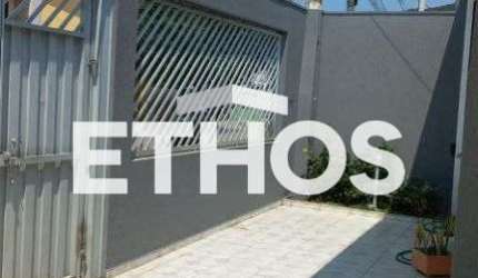 Casa no Jardim Copacabana com 02 dormitorios, Jundiai - Para Venda R$ 800.000,00