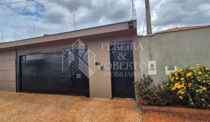 Casa Térrea à Venda no Parque dos Lagos