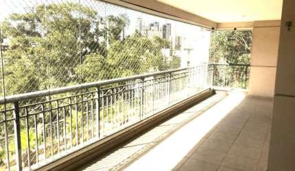 Apartamento com 4 quartos para alugar na Rua José de Oliveira Coelho, 585, Vila Andrade, São Paulo por R$ 7.000