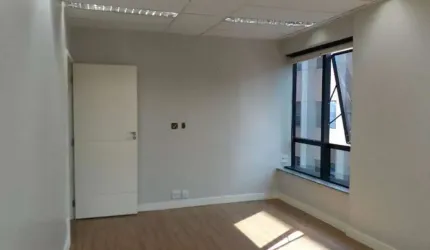 Sala comercial com 1 sala para alugar na Alameda Vicente Pinzon, 144, Vila Olímpia, São Paulo por R$ 4.854