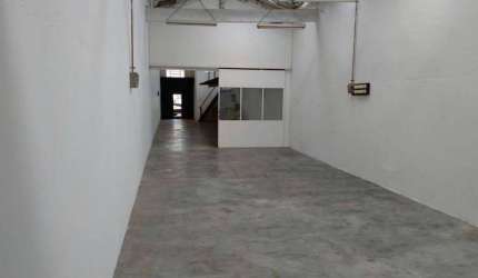 Casa comercial com 2 salas para alugar na Rua Fernandes Moreira, 826, Chácara Santo Antônio, São Paulo por R$ 6.006