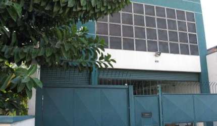 Terreno comercial para alugar na Rua Quirino dos Santos, 410, Várzea da Barra Funda, São Paulo por R$ 27.000