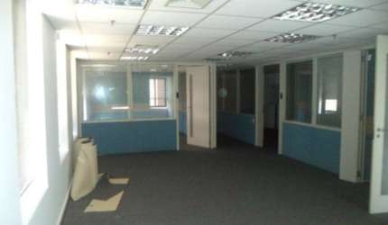 Sala comercial com 4 salas para alugar na Rua Sansão Alves dos Santos, 433, Cidade Monções, São Paulo por R$ 4.009