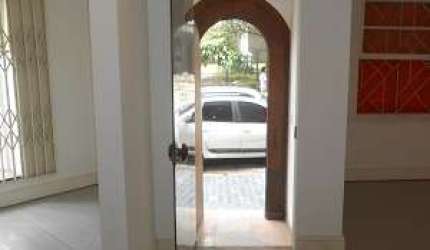 Casa comercial com 4 salas para alugar na Rua Piauí, 1168, Higienópolis, São Paulo por R$ 11.012