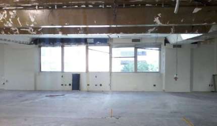 Sala comercial com 1 sala para alugar na Avenida Engenheiro Luís Carlos Berrini, 801, Itaim Bibi, São Paulo por R$ 10.206