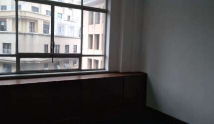 Sala comercial com 1 sala para alugar na Largo São Bento, 329, Centro, São Paulo por R$ 727