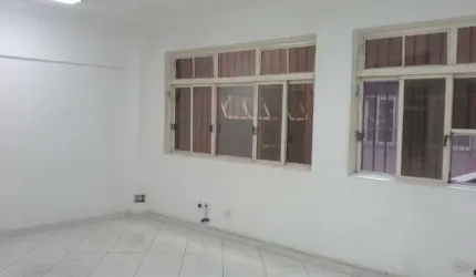 Sala comercial com 1 sala para alugar na Rua da Liberdade, 113, Liberdade, São Paulo por R$ 809