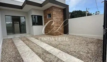 Casa a venda no bairro de Itacolomi em Piçarras- SC