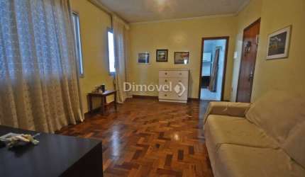 Apartamento com 3 quartos à venda na Avenida Borges de Medeiros, 907, Centro Histórico, Porto Alegre por R$ 285.000