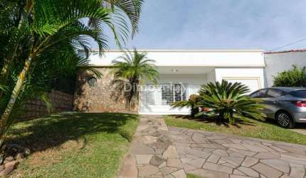 Casa com 4 quartos à venda na Avenida Arlindo Pasqualini, 413, Jardim Isabel, Porto Alegre por R$ 1.150.000