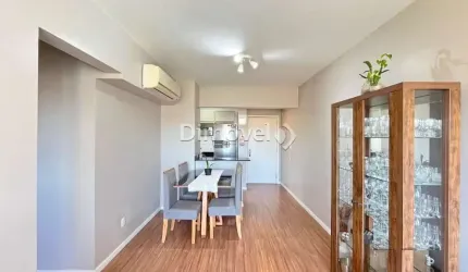 Apartamento com 3 quartos à venda na Rua Wilson Adnislen Freitas de Paiva, 41, Cristal, Porto Alegre por R$ 480.000