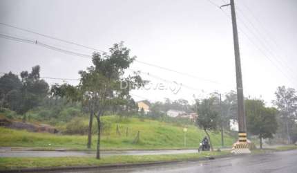 Terreno à venda na Avenida Juca Batista, 2775, Hípica, Porto Alegre por R$ 3.500.000