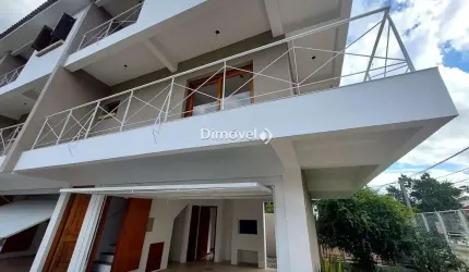 Casa em condomínio fechado com 3 quartos para alugar na Rua Jamil Antônio José, 46, Cristal, Porto Alegre por R$ 3.500