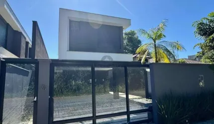 CASA no SAGUAÇÚ com 2 quartos para VENDA, 218 m²