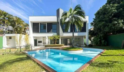 CASA SENDO UM SOBRADO LINDO LADO NORTE NA SHIN QI 7  TERRENO 776M2 AREA VERDE 400M2 CASA 400M2