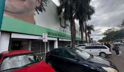 PREDIO COMERCIAL NO PISTAO SUL SETOR D SUL  GRANDE OPORTUNIDADE DE LOCAÇÃO EM FRENTE TAGUATINGA SHOPPINGCOM  3.735 m²