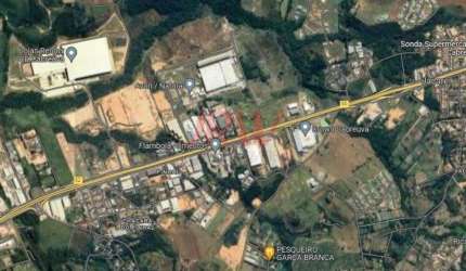 ÁREA INDUSTRIAL NA CIDADE DE CABREÚVA