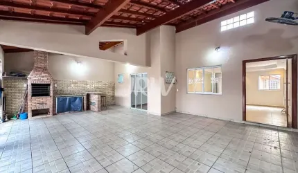 CASA À VENDA NO BAIRRO MONTE VERDE NA CIDADE DE INDAIATUBA CASA À VENDA 3 DORMITÓRIOS NO BAIRRO MONTE VERDE EM INDAIATUBA  CASA À VENDA 3 DORMITÓRIOS