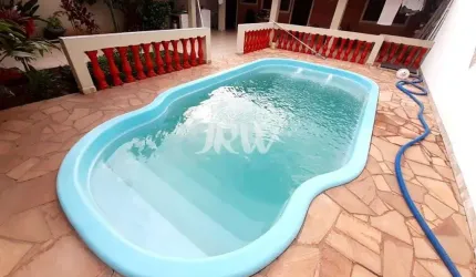 Casa com Piscina à Venda  Cidade Nova em Indaiatuba SP com pisciana e edicula