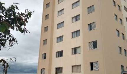 Apartamento Padrão - VL SFEIR  Ótima localização próximo do centro, farmácias, supermercado, hospital, bancos.  OBS: Portaria eletrônica 24horas