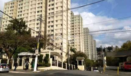 APARTAMENTO A VENDA, 2 DORMITÓRIOS, SALA 2 AMBIENTES, COZINHA, GARAGEM. CONDOMÍNIO CRUZEIRO DO SUL. 5 MINUTOS DA ESTAÇÃO METRÔ CAMPO LIMPO. VILA PREL.