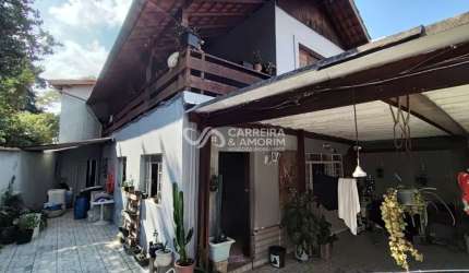 CASA A VENDA, SOBRADO 4 DORMITÓRIOS, SUÍTE. 2 VAGAS COBERTAS. PRÓXIMO METRÔ CAPÃO REDONDO E TERMINAL CAPELINHA. VILA DANTAS - JARDIM AVENIDA.