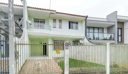 Casa com 3 quartos à venda na Rua Domingos Gionedis, 30, Jardim Alvorada, Campo Largo por R$ 495.000