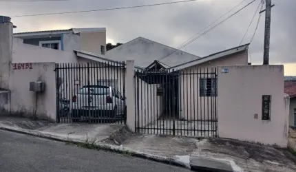 Terreno com 02 casas no Vila Amélia em Pinhais