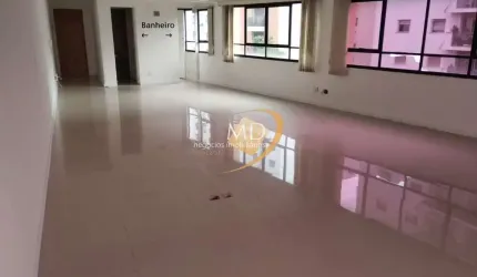 Sala comercial para alugar na Avenida José Caballero, Vila Bastos, Santo André por R$ 3.000