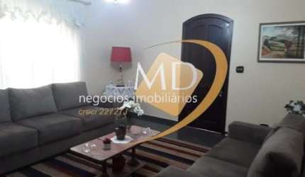 Casa com 3 quartos à venda na Rua Pio XII, Rudge Ramos, São Bernardo do Campo por R$ 1.000.000