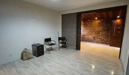 Casa com 4 quartos à venda no Pari, São Paulo  por R$ 2.500.000