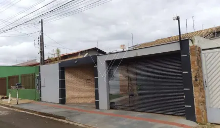 Casa de 3 dormitórios com Piscina à Venda, Ideal, Londrina, PR
