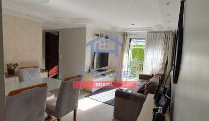 Lindo Apartamento  térreo com 3 dormitórios, sacada e churrasqueira à venda, no bairro Pinheirinho,
