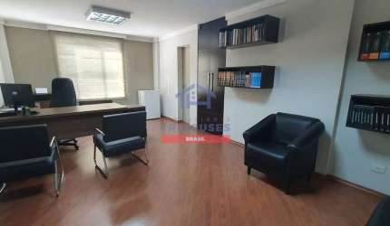 Linda sala comercial de 36 M² à venda no Centro, Curitiba, PR por apenas R$99 mil!