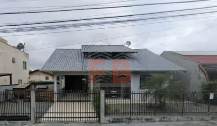 CASA no AVENTUREIRO com 5 quartos para VENDA, 143 m²