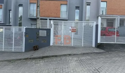 SOBRADO GEMINADO no BOM RETIRO com 3 quartos para LOCAÇÃO, 100 m²