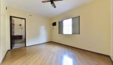 Casa para Venda em São Bernardo do Campo, Paulicéia, 5 dormitórios, 1 suíte, 4 banheiros, 4 vagas