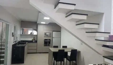Sobrado para Venda em Santo André, Vila Sacadura Cabral, 2 dormitórios, 2 suítes, 4 banheiros, 2 vagas