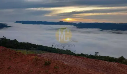 Terreno com 5.500 m² no Condomínio Pedra de Fogo - Campos do Jordão