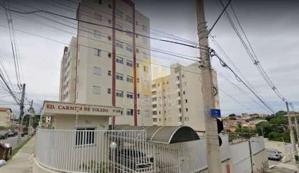 Apartamento com 2 quartos e 1 vaga coberta, Varanda e Piscina - Jd Oriente