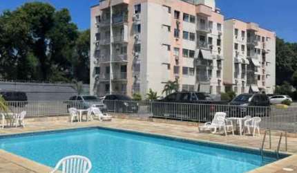Apartamento com 2 quartos à venda na Rua Godofredo Viana, Taquara, Rio de Janeiro, 60 m2 por R$ 160.000
